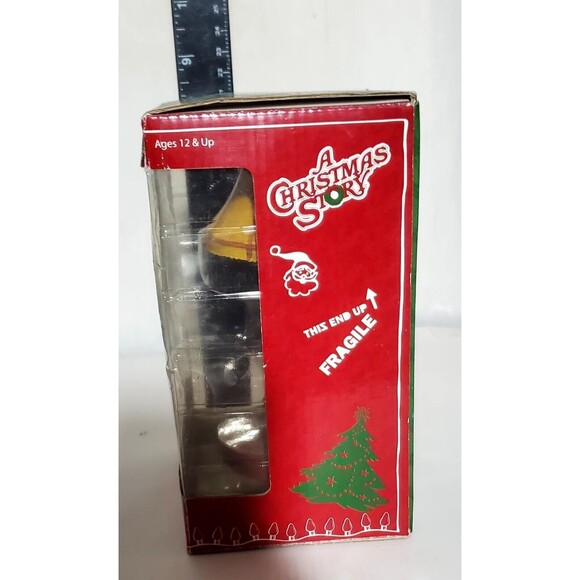 A Christmas Story Leg Lamp Knocker + Talking Leg Lamp Keychain Collectibles NECA - Picture 6 of 13